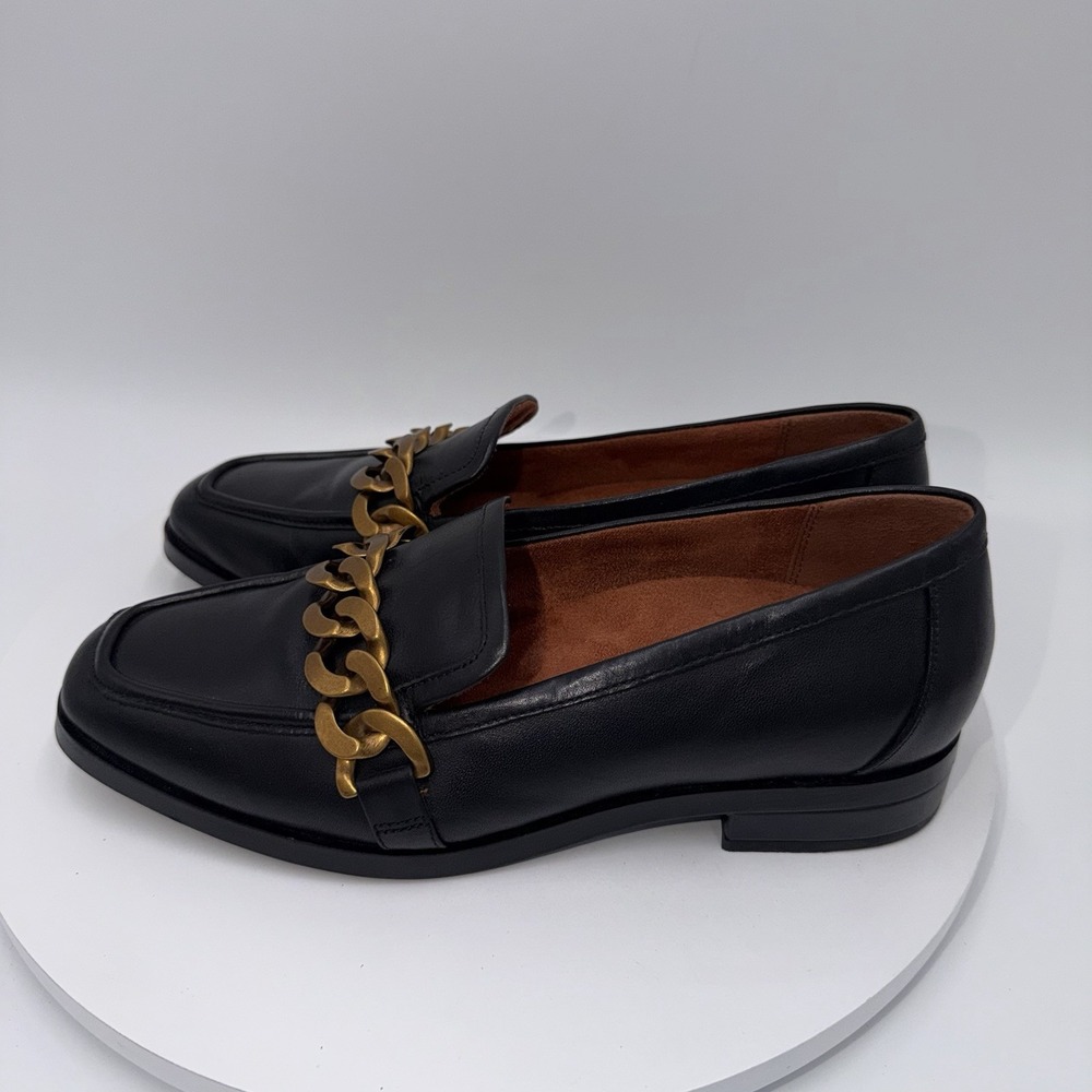 Vionic Mizelle Black Leather Chain Loafers Women's Size 7.5 Minimalist Academia